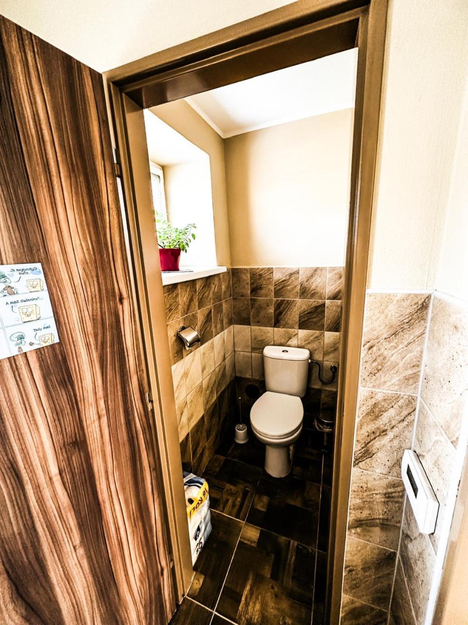 Apartman Pod Hradem Horšovský Týn Extérieur photo
