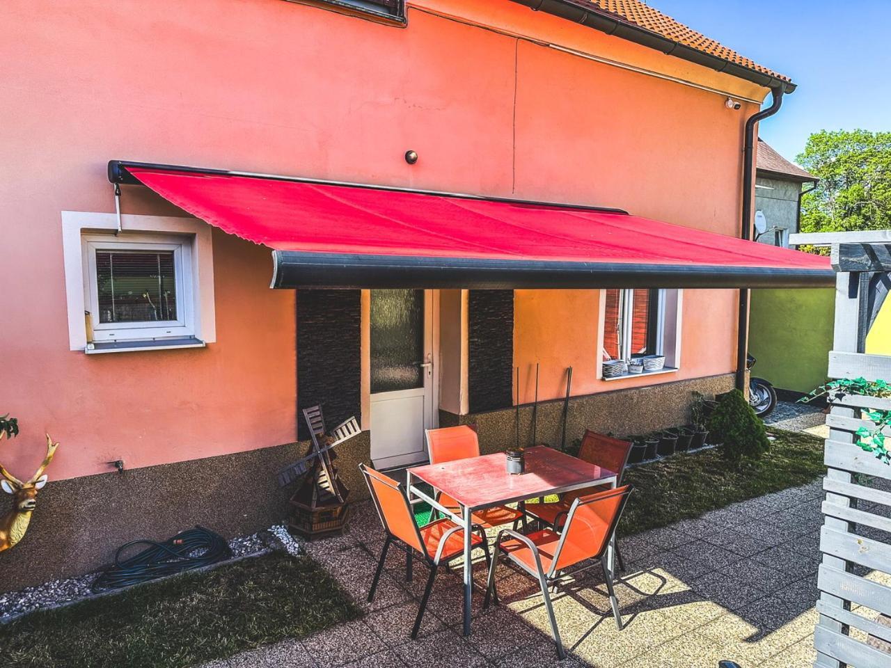 Apartman Pod Hradem Horšovský Týn Extérieur photo