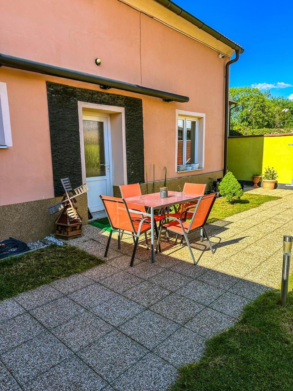 Apartman Pod Hradem Horšovský Týn Extérieur photo